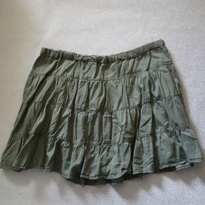 Abercrombie and Fitch mini skirt size L